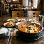 동태탕 이름 뜻 식당에서 동태탕을 고르는 장면을 떠올릴 수 있는 얼큰한 생선탕 한 그릇